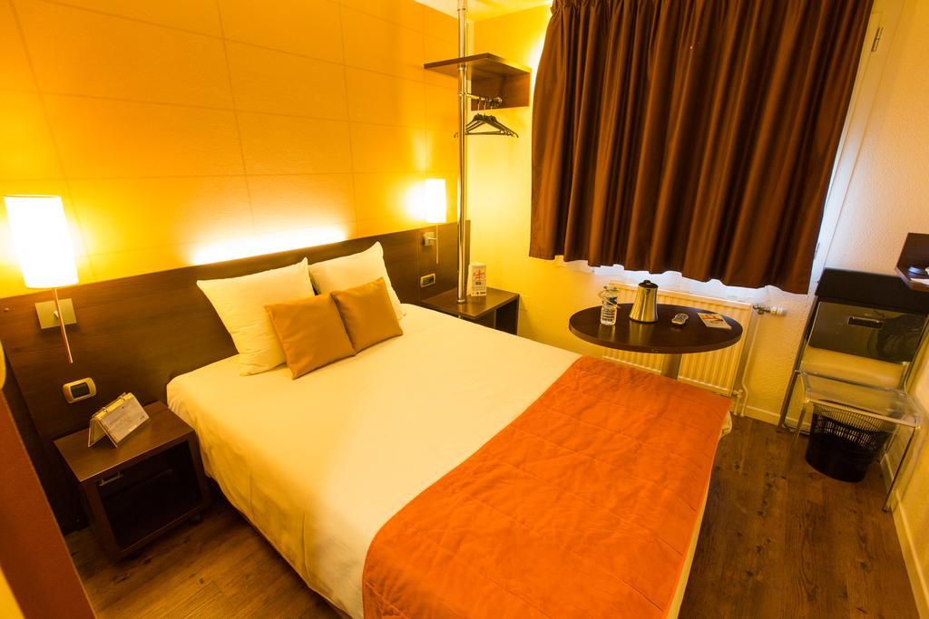 Hotel Inn Design Седан Екстериор снимка